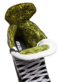 Bauer Vapor X3.5 Junior Roller Skates -Pro Hockey Supplies 1060231 RH Vapor X3.5 Skate 0525 clipped 40ad49e3 be85 4f20 b9a5 5425b45e4f96